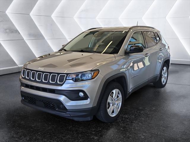 2022 Jeep Compass Latitude FWD