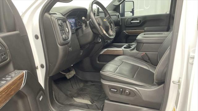 2022 Chevrolet Silverado 3500HD 4WD Crew Cab Standard Bed High Country