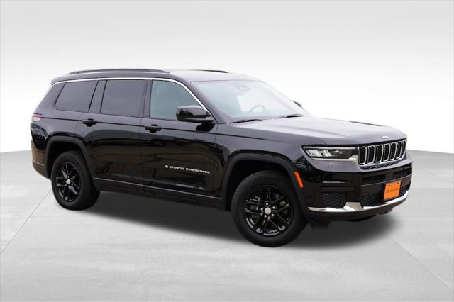 2025 Jeep Grand Cherokee L Laredo 4x4 2025 Jeep Grand Cherokee L Laredo 4x4