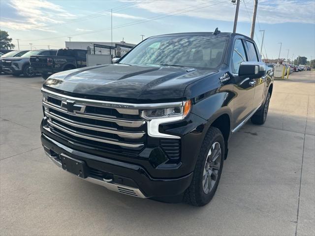2023 Chevrolet Silverado 1500 4WD Crew Cab Short Bed High Country