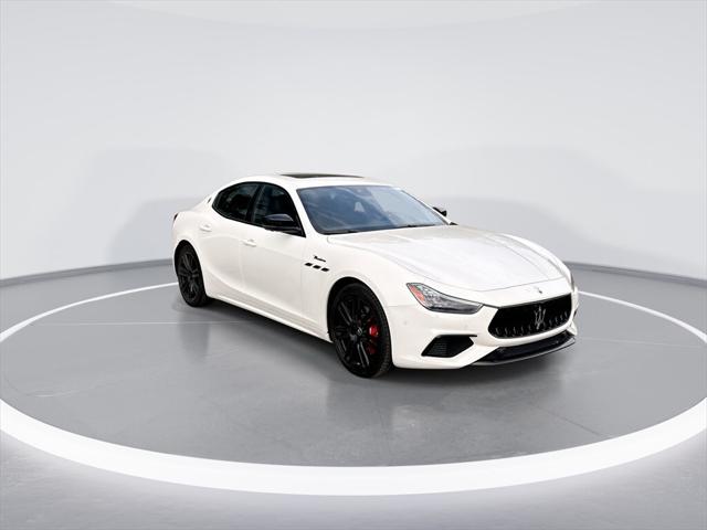 2023 Maserati Ghibli Modena Q4