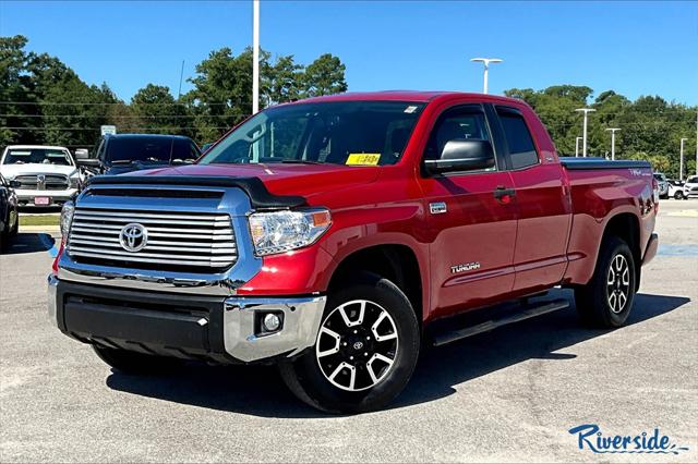 2017 Toyota Tundra SR5 5.7L V8