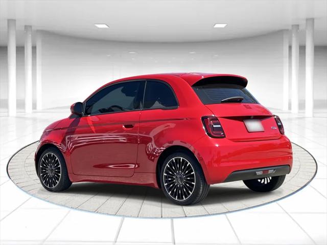 2024 Fiat 500e INSPI(RED) FWD