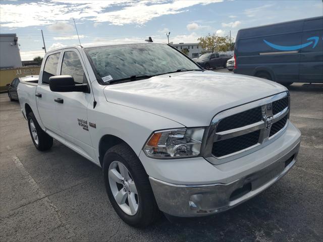 2022 RAM 1500 Classic Tradesman Crew Cab 4x4 57 Box