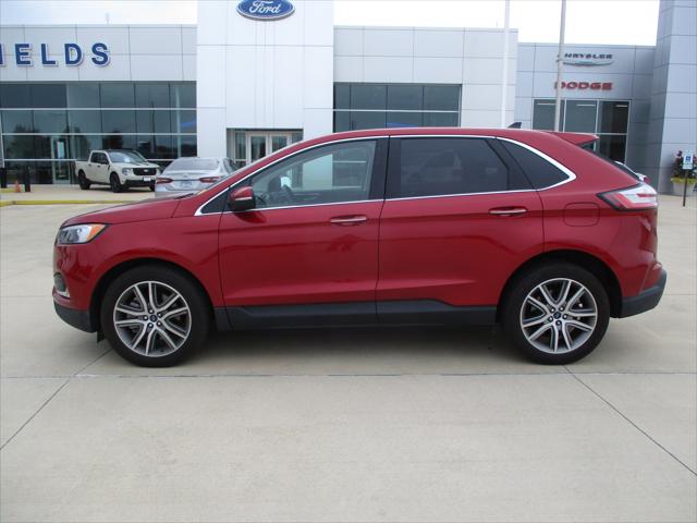2022 Ford Edge Titanium