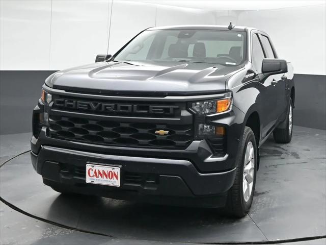 2023 Chevrolet Silverado 1500 4WD Crew Cab Short Bed Custom