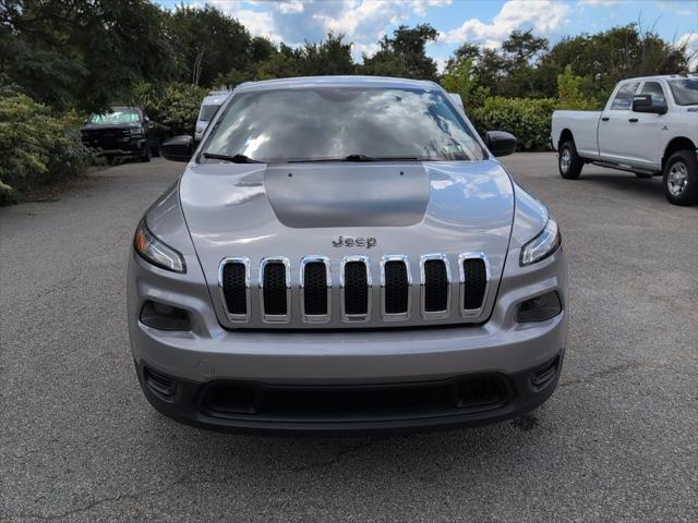 2015 Jeep Cherokee Sport