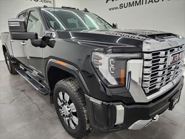 2024 GMC Sierra 2500HD 4WD Crew Cab Standard Bed Denali