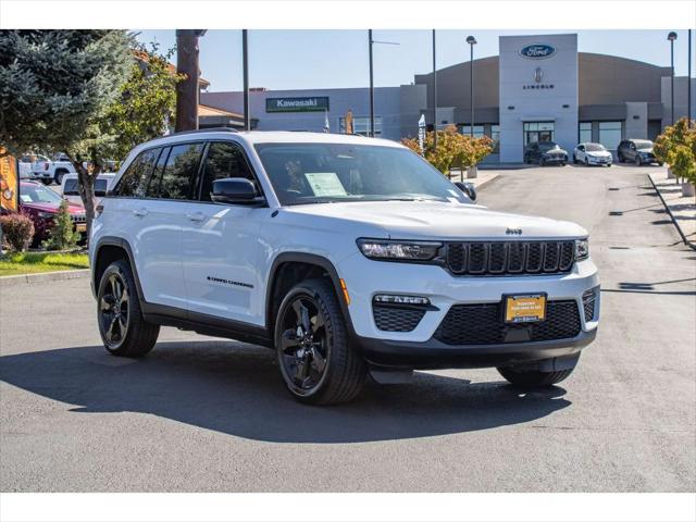 2023 Jeep Grand Cherokee Limited 4x4 2023 Jeep Grand Cherokee Limited 4x4