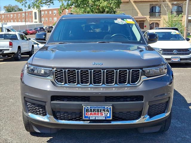 2021 Jeep Grand Cherokee L Laredo 4x4