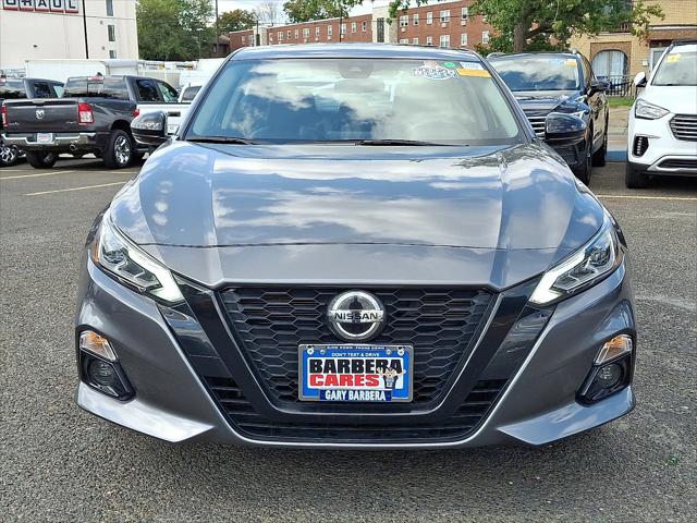 2022 Nissan Altima SR FWD
