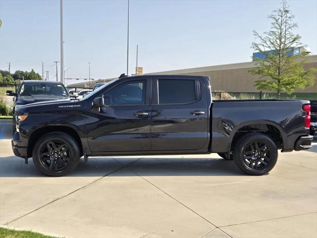 2023 Chevrolet Silverado 1500 2WD Crew Cab Short Bed Custom