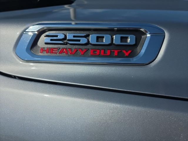 2023 RAM 2500 Tradesman Crew Cab 4x4 64 Box