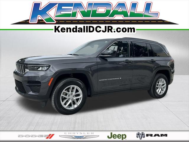 2024 Jeep Grand Cherokee Laredo X 4x4