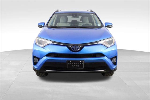 2017 Toyota RAV4 Hybrid XLE
