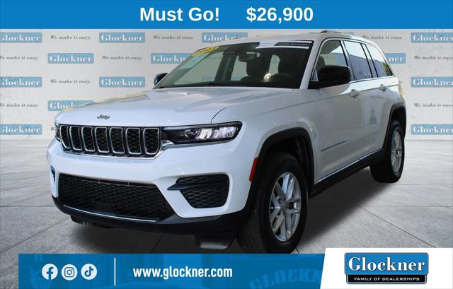 2023 Jeep Grand Cherokee Laredo 4x4