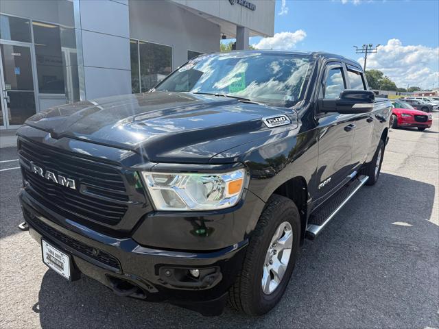 2020 RAM 1500 Big Horn Crew Cab 4x4 64 Box