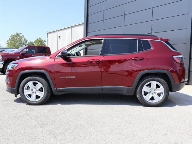 2022 Jeep Compass Latitude FWD 2022 Jeep Compass Latitude FWD