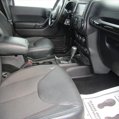 2016 Jeep Wrangler Unlimited SAHA