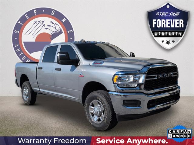 2023 RAM 2500 Tradesman Crew Cab 4x4 64 Box