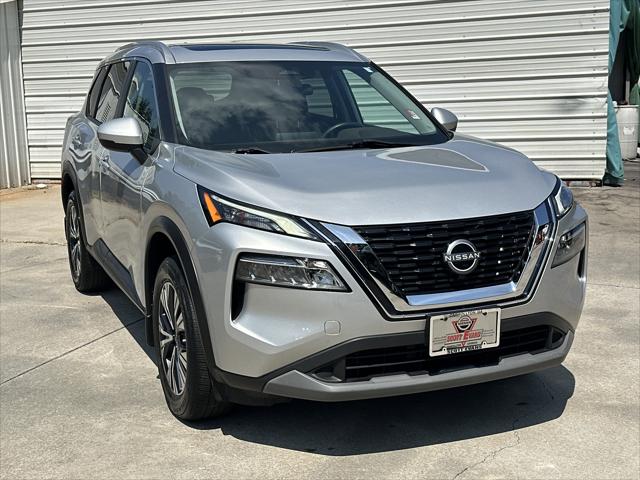 2022 Nissan Rogue SV FWD
