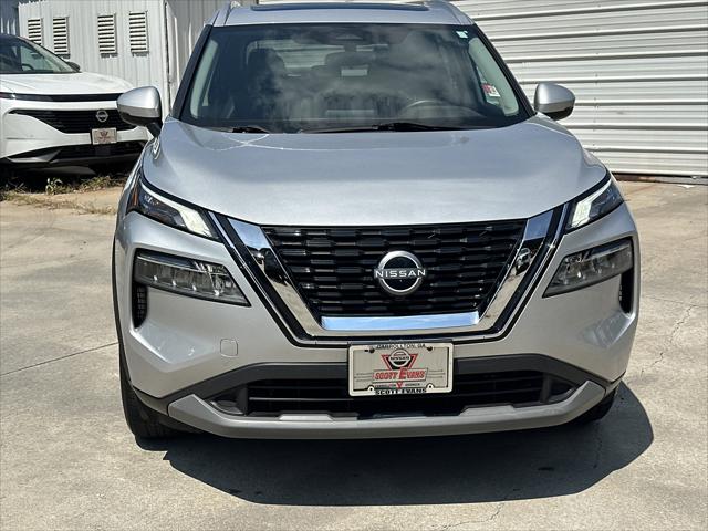 2022 Nissan Rogue SV FWD