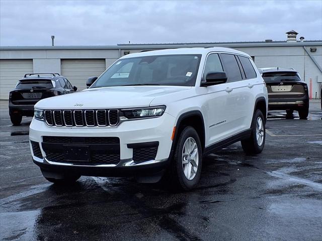 2023 Jeep Grand Cherokee L Laredo 4x4