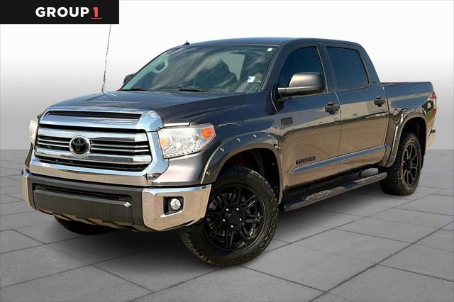 2017 Toyota Tundra SR5 5.7L V8