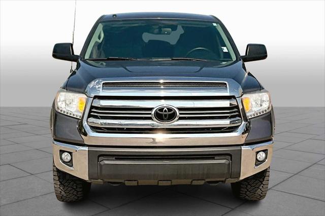 2017 Toyota Tundra SR5 5.7L V8