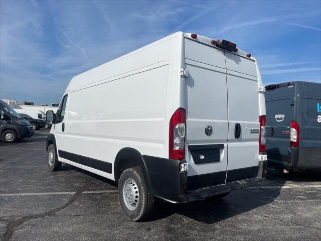 2025 RAM ProMaster 2500 Cargo Van Tradesman High Roof 159 WB w/Pass Seat