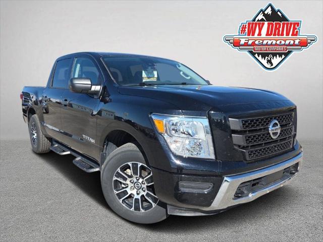 2022 Nissan TITAN Crew Cab SV 4x4 2022 Nissan TITAN Crew Cab SV 4x4
