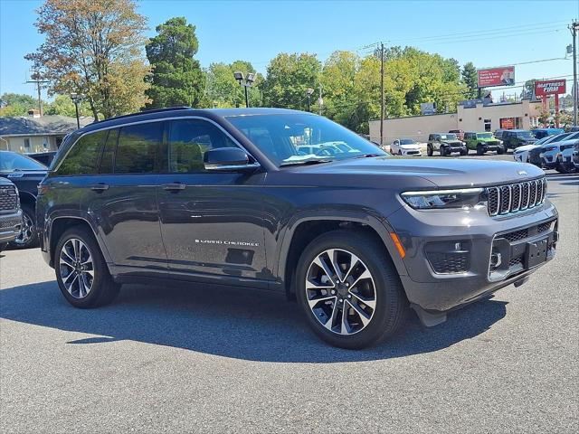 2025 Jeep Grand Cherokee GRAND CHEROKEE OVERLAND 4X4