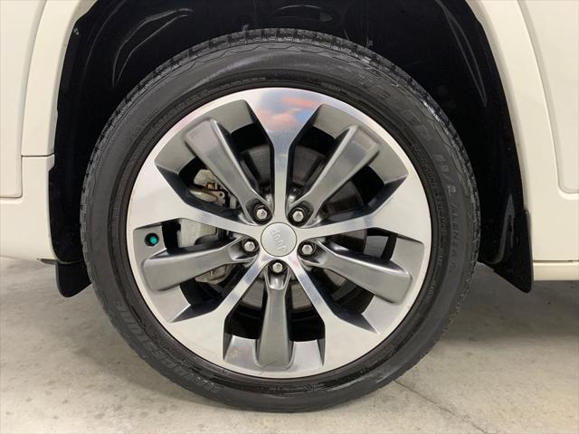 2019 Jeep Cherokee Overland 4x4