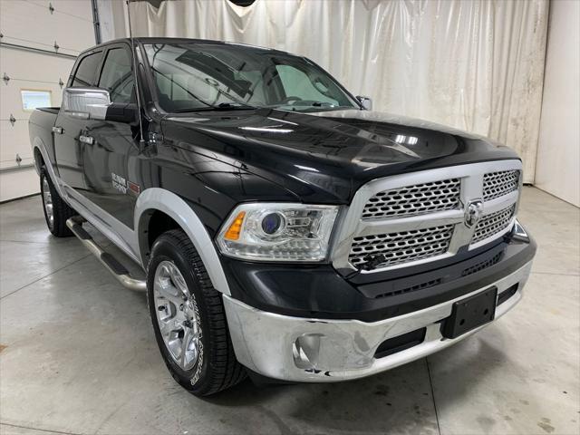 2018 RAM 1500 Laramie Crew Cab 4x4 57 Box