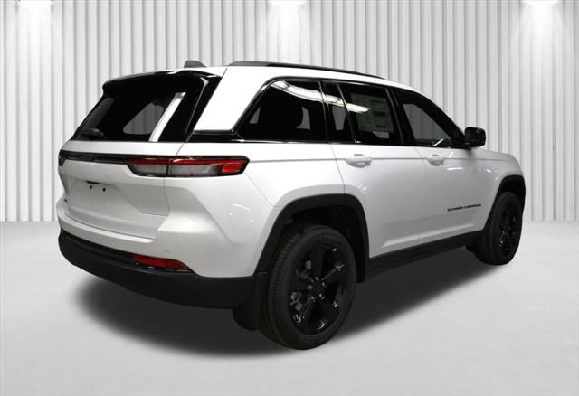 2025 Jeep Grand Cherokee GRAND CHEROKEE ALTITUDE 4X4 2025 Jeep Grand Cherokee GRAND CHEROKEE ALTITUDE 4X4