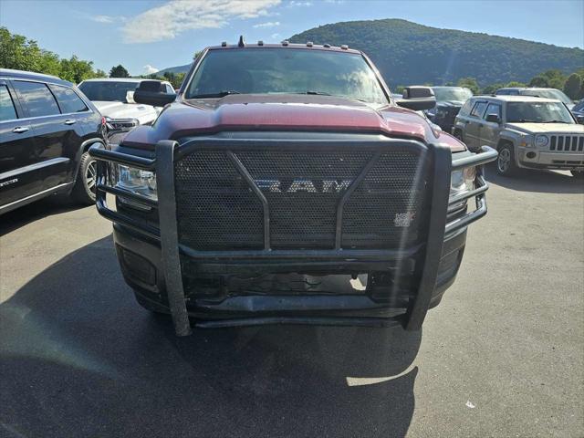 2022 RAM 3500 Tradesman Crew Cab 4x4 8 Box