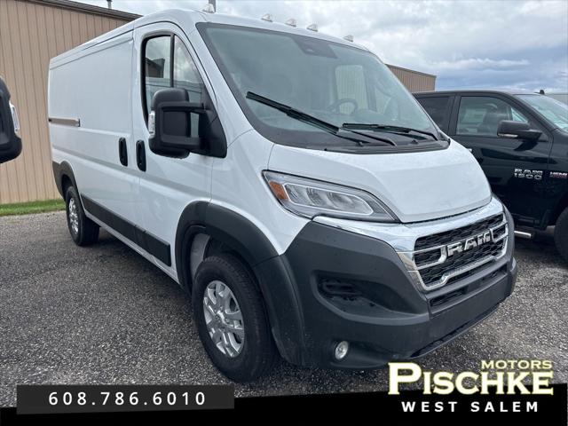 2025 RAM ProMaster 2500 Cargo Van SLT Low Roof 136 WB