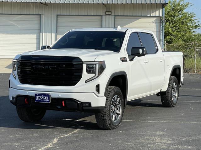 2024 GMC Sierra 1500 4WD Crew Cab Short Box AT4