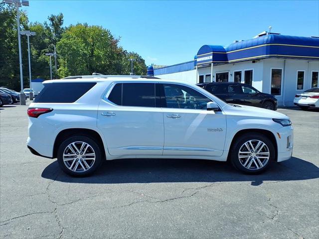 2023 Chevrolet Traverse AWD High Country