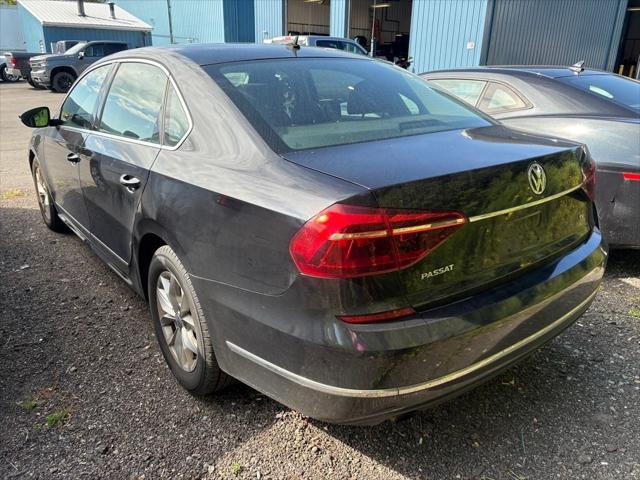 2017 Volkswagen Passat 1.8T S