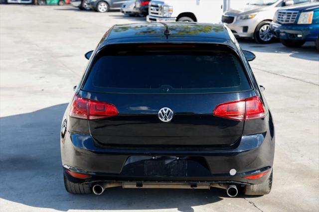 2017 Volkswagen Golf GTI Sport 4-Door