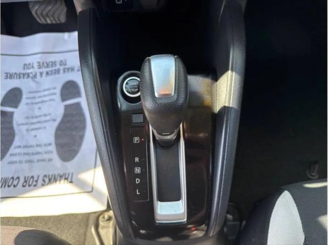 2021 Nissan Versa SV Xtronic CVT