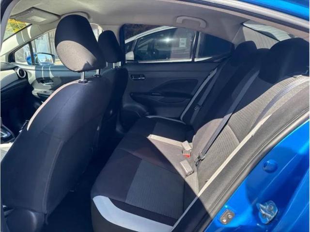 2021 Nissan Versa SV Xtronic CVT