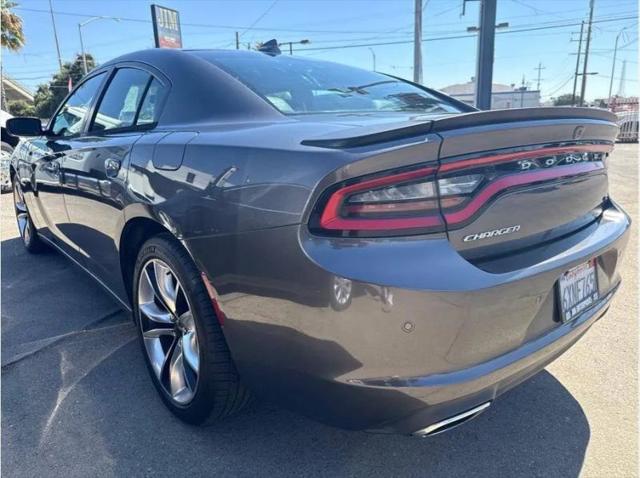 2016 Dodge Charger Road/Track