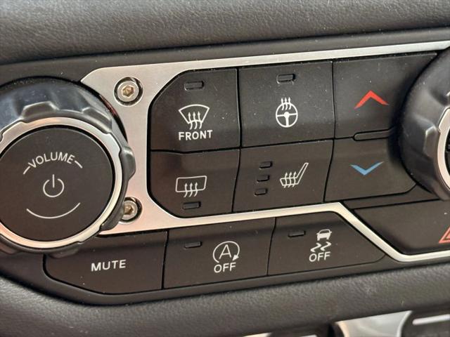 2024 Jeep Wrangler 4-Door Sahara 4x4