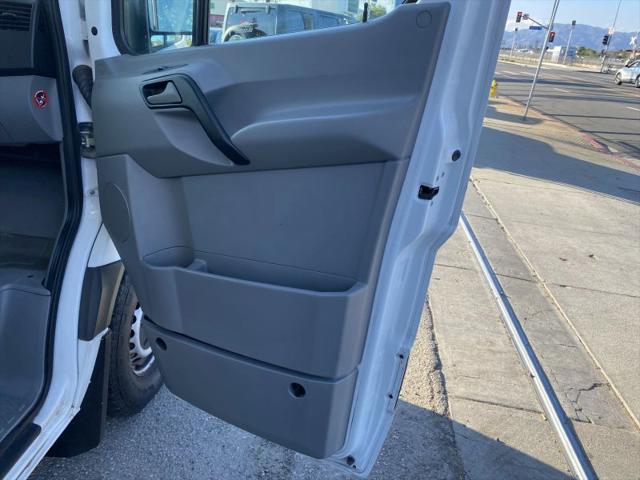 2012 Mercedes-Benz Sprinter 2500 Normal Roof