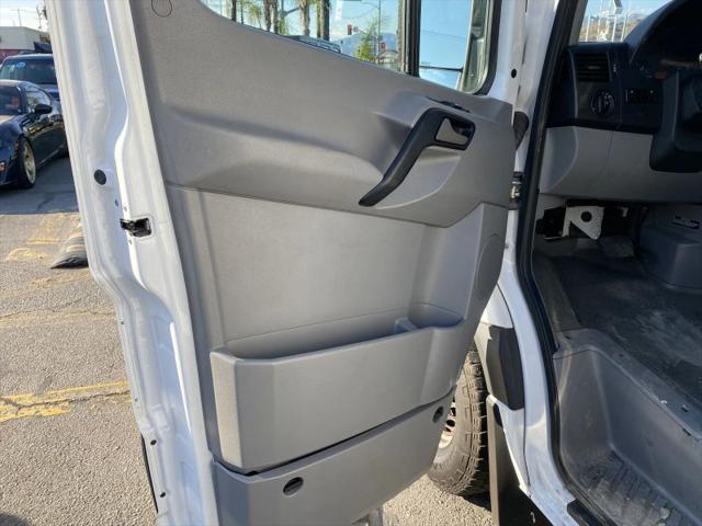 2012 Mercedes-Benz Sprinter 2500 Normal Roof