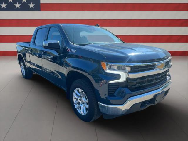 2023 Chevrolet Silverado 1500 4WD Crew Cab Standard Bed LT