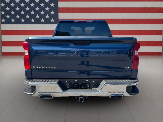 2023 Chevrolet Silverado 1500 4WD Crew Cab Standard Bed LT