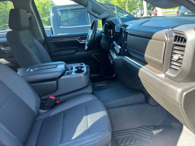 2023 Chevrolet Silverado 1500 4WD Crew Cab Standard Bed LT